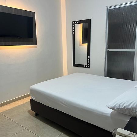 Hotel Marialu Ocaña Eksteriør billede