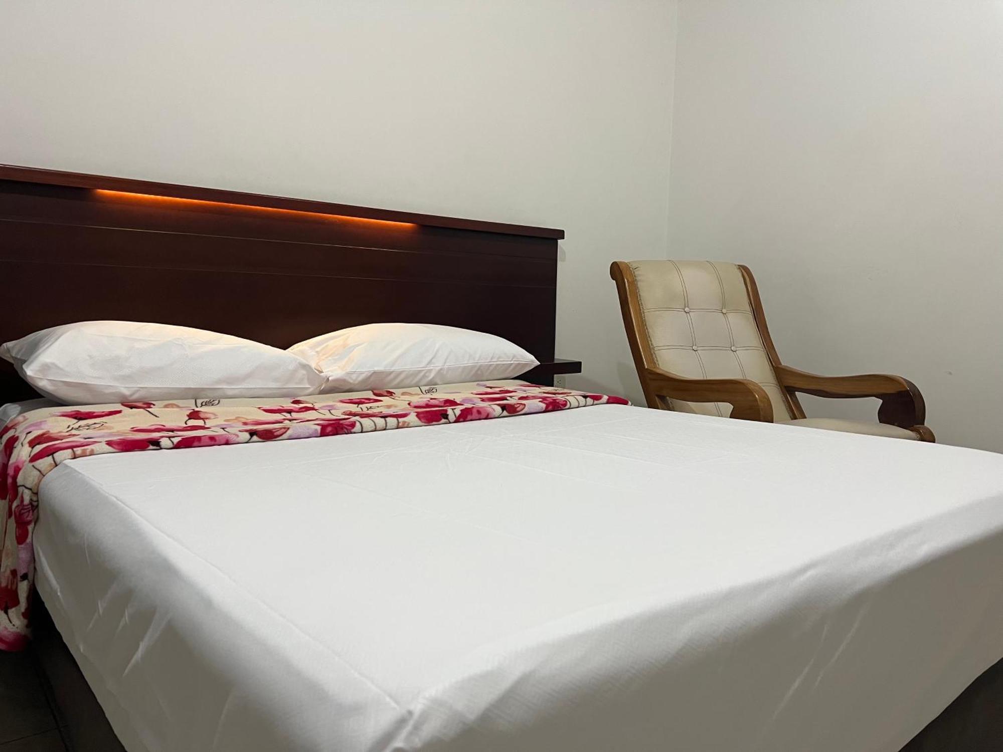 Hotel Marialu Ocaña Eksteriør billede